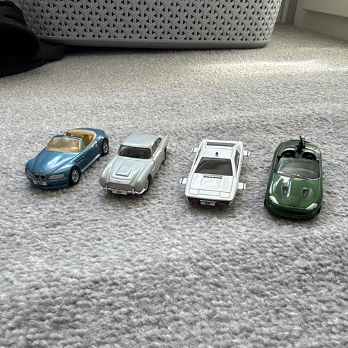 James bond 007 diecast - 007,