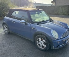 BREAKING MINI COOPER