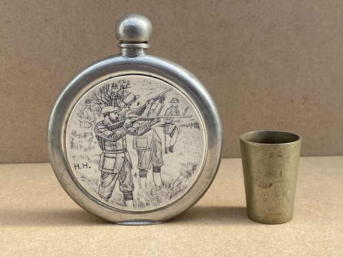 Vintage hip flask hunting - flask,