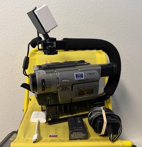 Sony handycam tapeless - handycam,