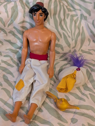 1992 aladdin doll - 1992,