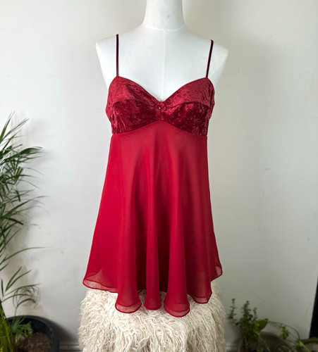 Victoria secret red lace - victoria’s,