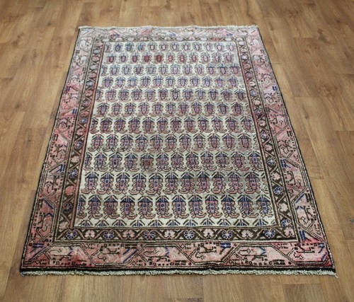 Traditional vintage wool - traditional,