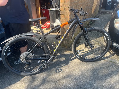 Bike voodoo black used only - in,