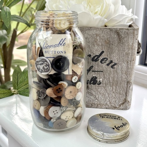 Vintage button collection - button, in