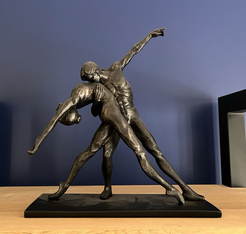 Dancing couple statue - ,