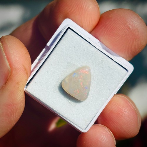 Mintabie natural opal triangle - mintabie,