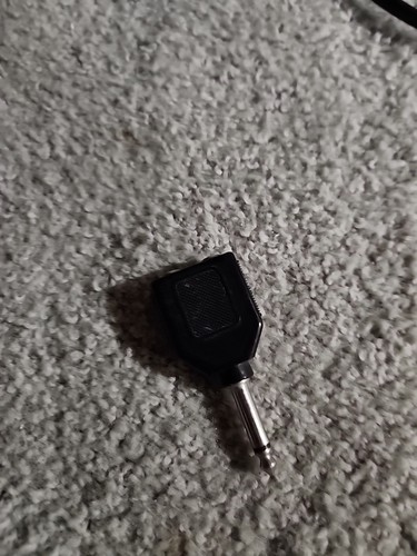 Audio splitter adapter - y-splitter, adapter,