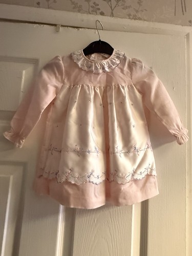 Pretty vintage ladybird smock - pretty,