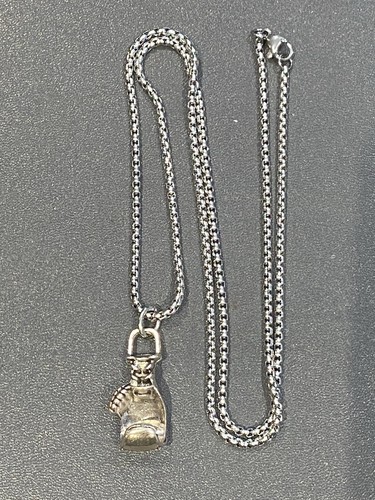 Detailed boxing glove pendant - boxing,