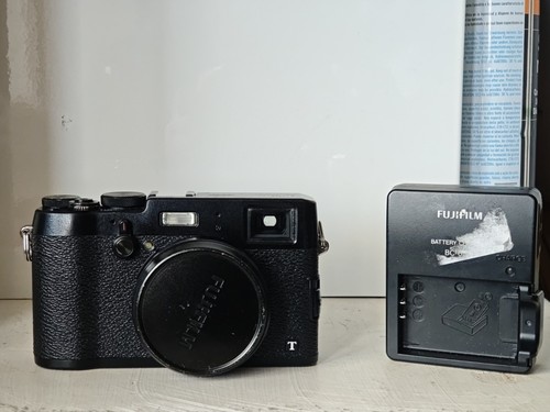 Fujifilm x100t digital camera - digital,