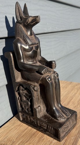 Egyptian statue of - egyptian,