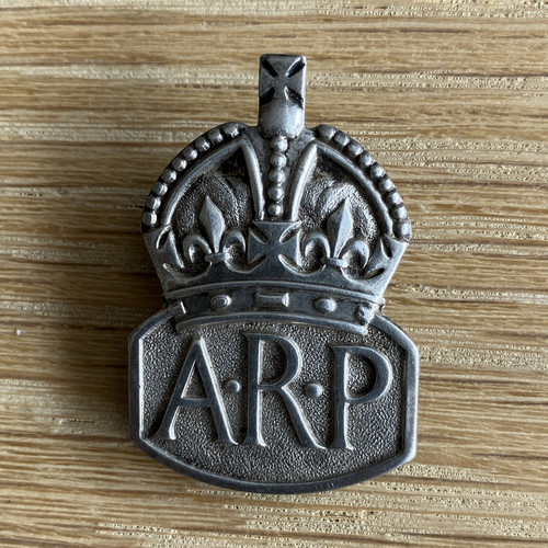 Arp air raid - raid, precautions