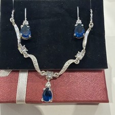 AVON - BIRTHSTONE - NECKLACE -