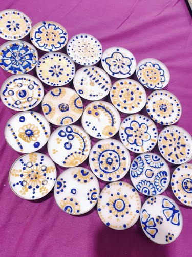 Set henna painted - of,