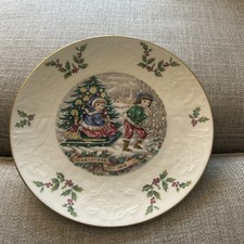 ROYAL DOULTON CHRISTMAS 1979