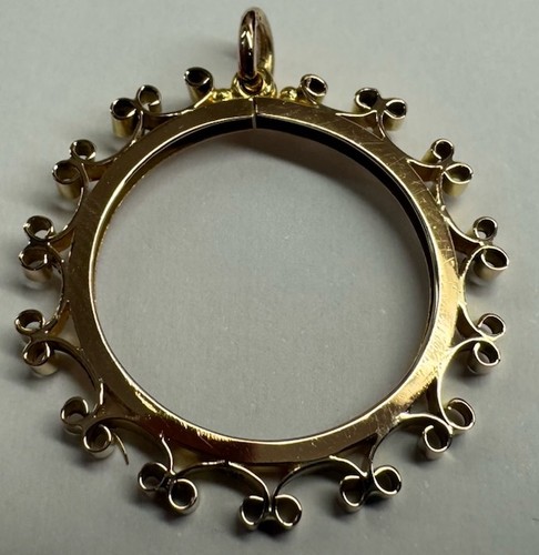 9ct yellow gold - full, sovereign