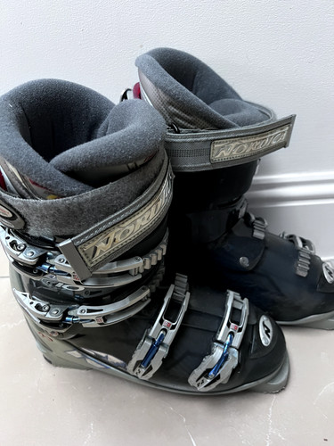 Nordica beast ic10 - 🎿,