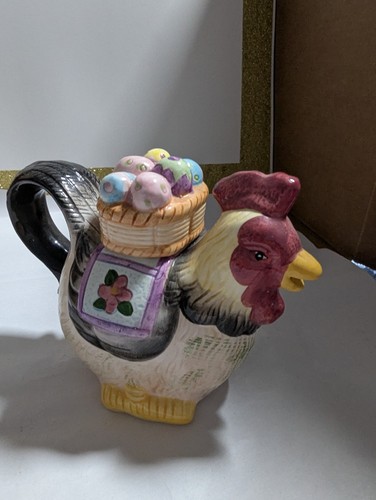 Small vintage chicken teapot - chicken,