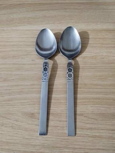 Two oneida stainless steel - oneida,