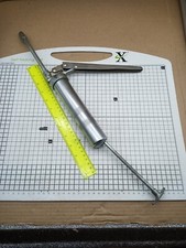 Vintage Mid Size High Pressure Grease Gun Fixed Tube 38mm body 4x4 Truck Machine