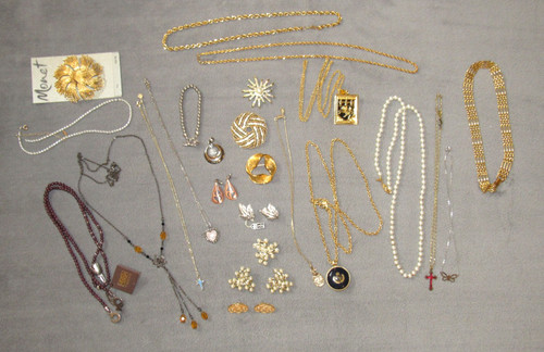Piece brand name jewelry - piece,