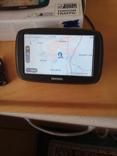 Tomtom sat nav - sat,