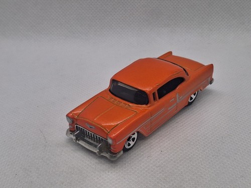 Hot wheels chevy - '55,