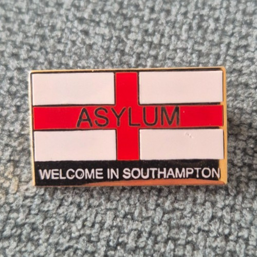 England flag enamel - flag,