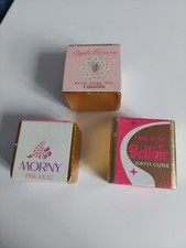 Three vintage bath cubes - three,