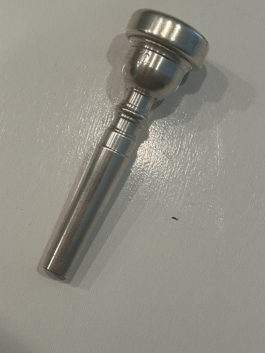 Vincent bach trumpet - vincent, 1c