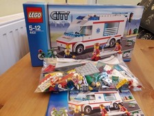 LEGO City 7890 Ambulance and Driver Set