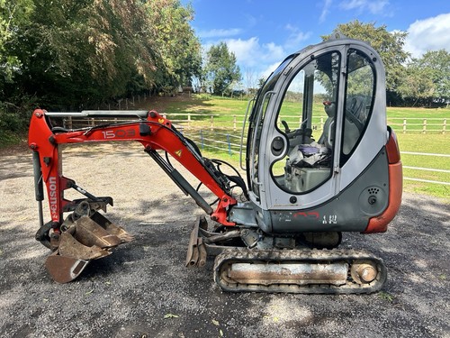 Neuson ton cabbed mini - neuson,