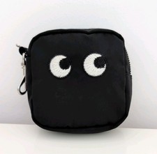 Anya Hindmarch x Uniqlo