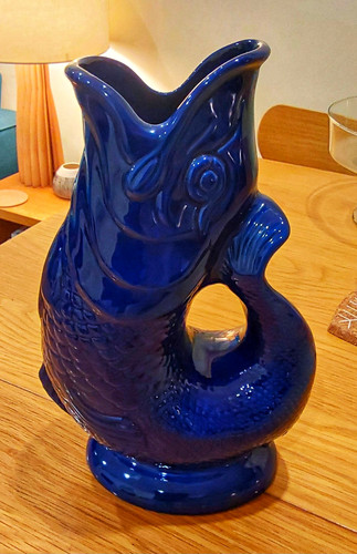 Gluggle jug factory - gluggle,