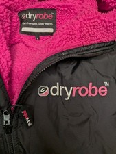 dryrobe Advance Black/Pink