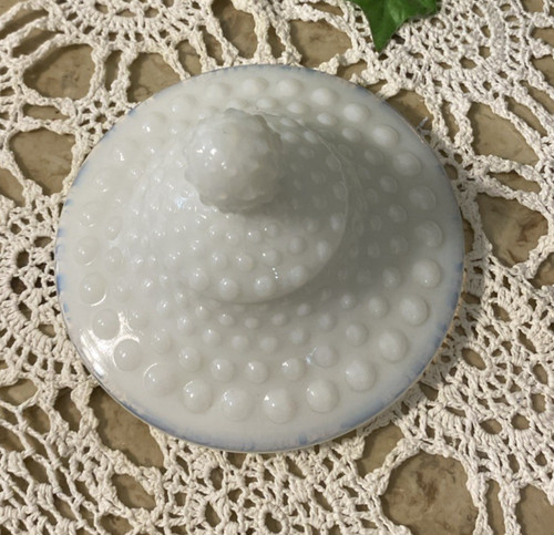 Vintage mcm fenton white - mcm,