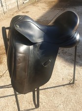 Ideal black 17.5 dressage saddle wide