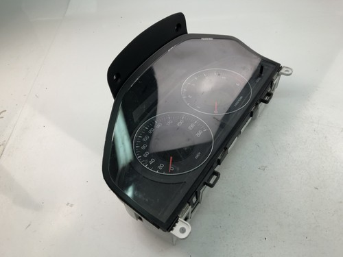 Volvo v70 iii instrument - iii, bw