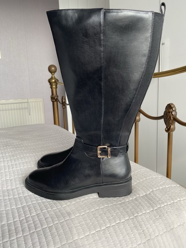 Knee high boots curvy - knee,