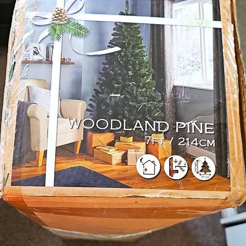 Woodland pine artificial - woodland,