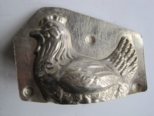 VINTAGE 2 PIECE TIN CHOC MOULD