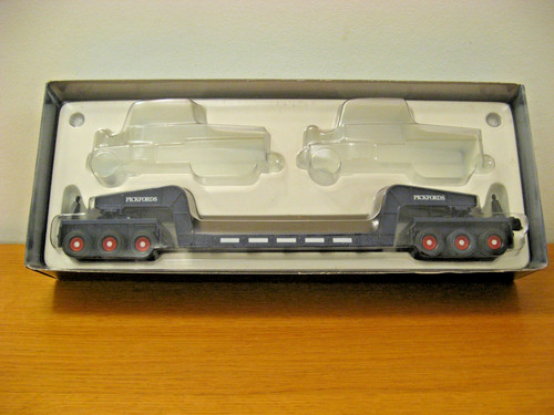 Corgi wheel low loader - ,
