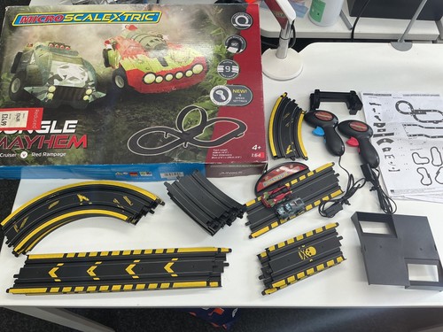 Scalextric micro jungle - scalextric,