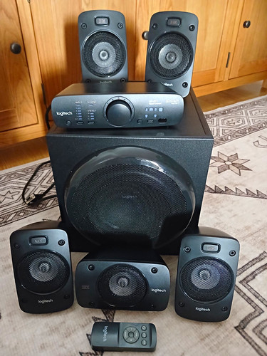 Logitech z906 wired thx - logitech,