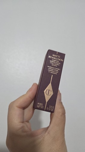 Charlotte tilbury matte - charlotte,