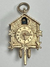 “9ct Yellow Gold Cuckoo Clock Charm/ Pendant With Moving Clock Hands” -(Heavy)