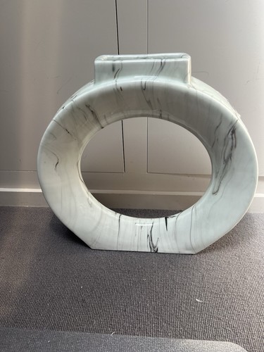 Large marble effect ceramic - large,