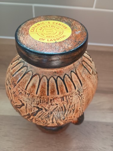 Crete pottery lassithi - crete, pottery,