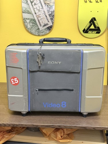 Sony v805 video carrying - video, 8